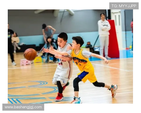 篮球激情再燃：从技术精粹到战术创新全面解析当代篮球发展趋势