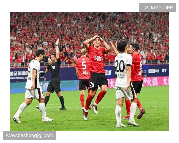 成都足球队在全国耐力排行榜中荣获第二名展现出强大实力与潜力