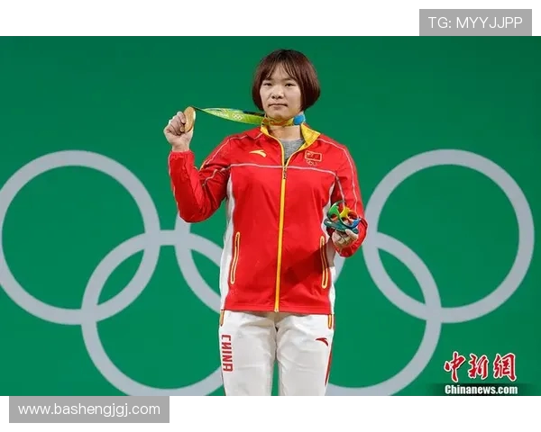 成都羽毛球队在欧锦赛上的拼搏历程与荣耀时刻回顾 成都羽毛球队在欧锦赛上的拼搏历程与荣耀时刻回顾