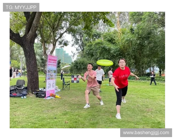 飞盘盛宴：深入探讨成都飞盘队的默契配合与战术策略