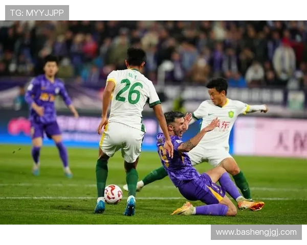 中超焦点战智诚迎战泰达两队争夺宝贵积分激战正酣