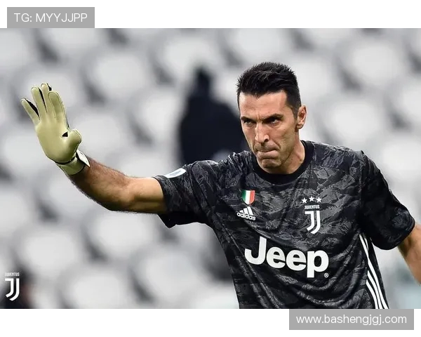 传奇门将对决什琴斯尼与布冯的巅峰之战回顾与分析 传奇门将对决什琴斯尼与布冯的巅峰之战回顾与分析